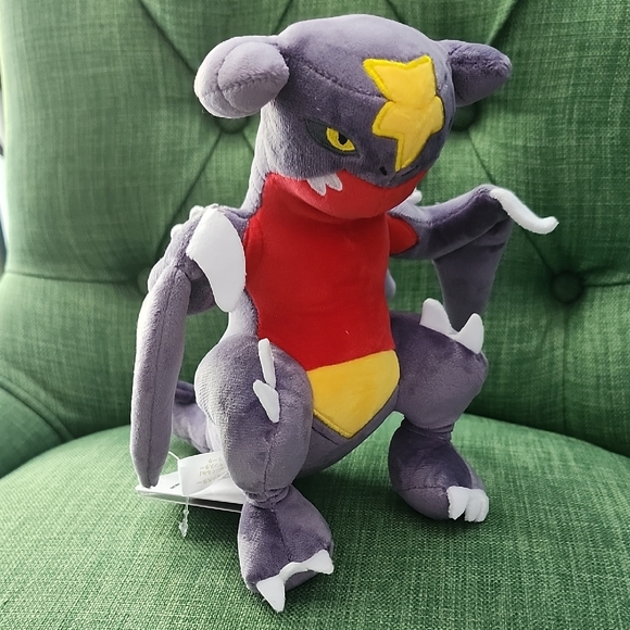 Pokemon Other - Pokemon Garchomp Plush Toy